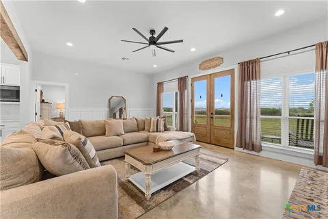 $445,900 | 13487 Wedel Cemetery Road, Rogers, TX 76569