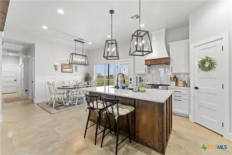 $445,900 | 13487 Wedel Cemetery Road, Rogers, TX 76569