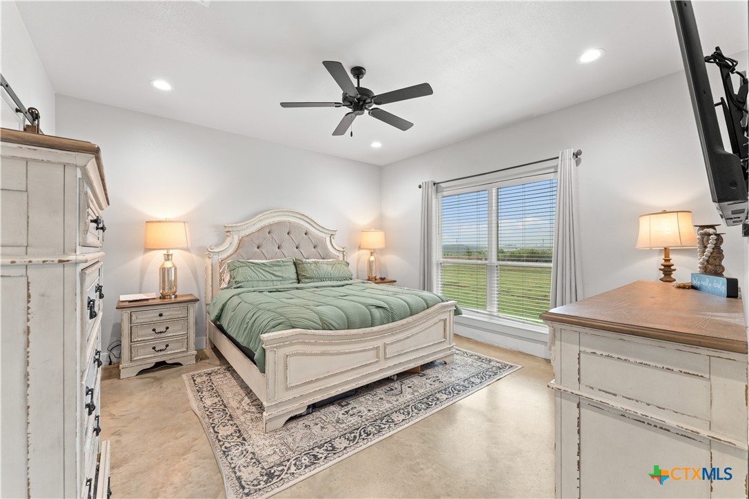 13487 Wedel Cemetery Road Rogers, TX 76569 - Photo 18 of 34