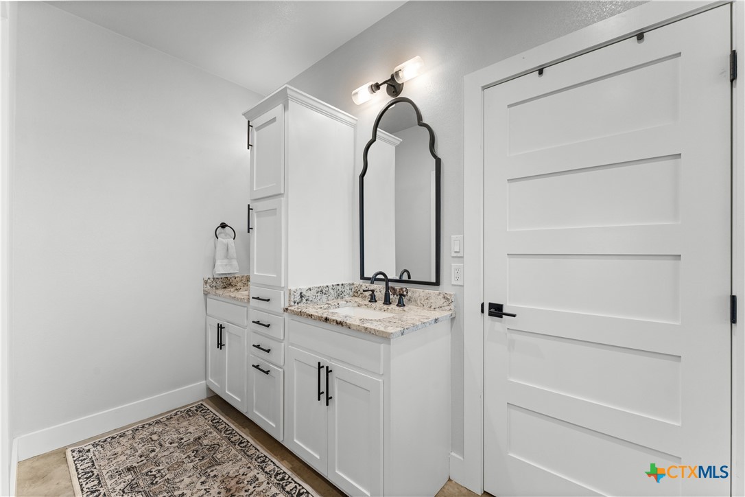 13487 Wedel Cemetery Road Rogers, TX 76569 - Photo 20 of 34