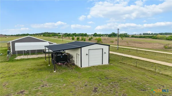 $485,000 | 13487 Wedel Cemetery Road, Rogers, TX 76569