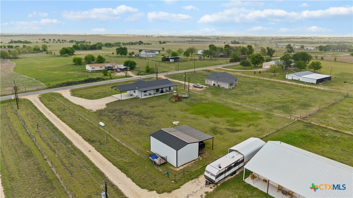 13487 Wedel Cemetery Road Rogers, TX 76569 - Photo 8 of 34
