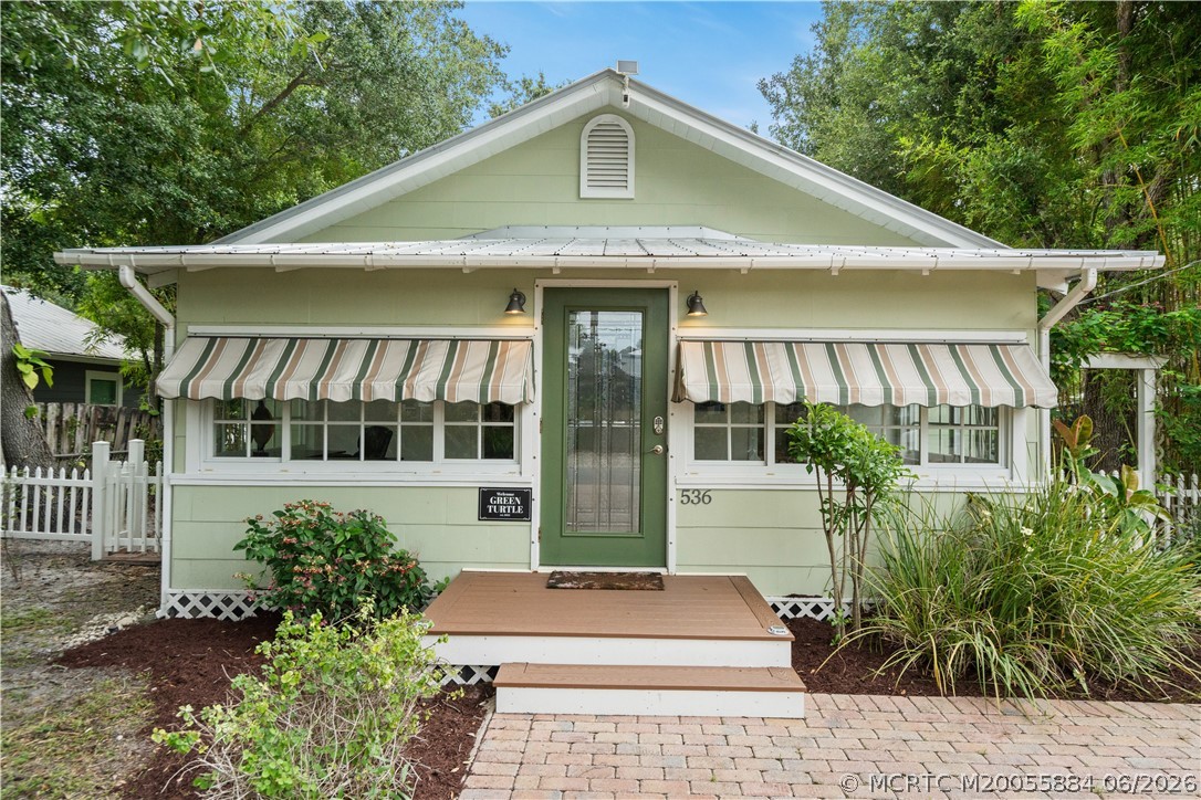 536 Southwest Halpatiokee Street Stuart, FL 34994 - Photo 2 of 39 Gallery Image 2