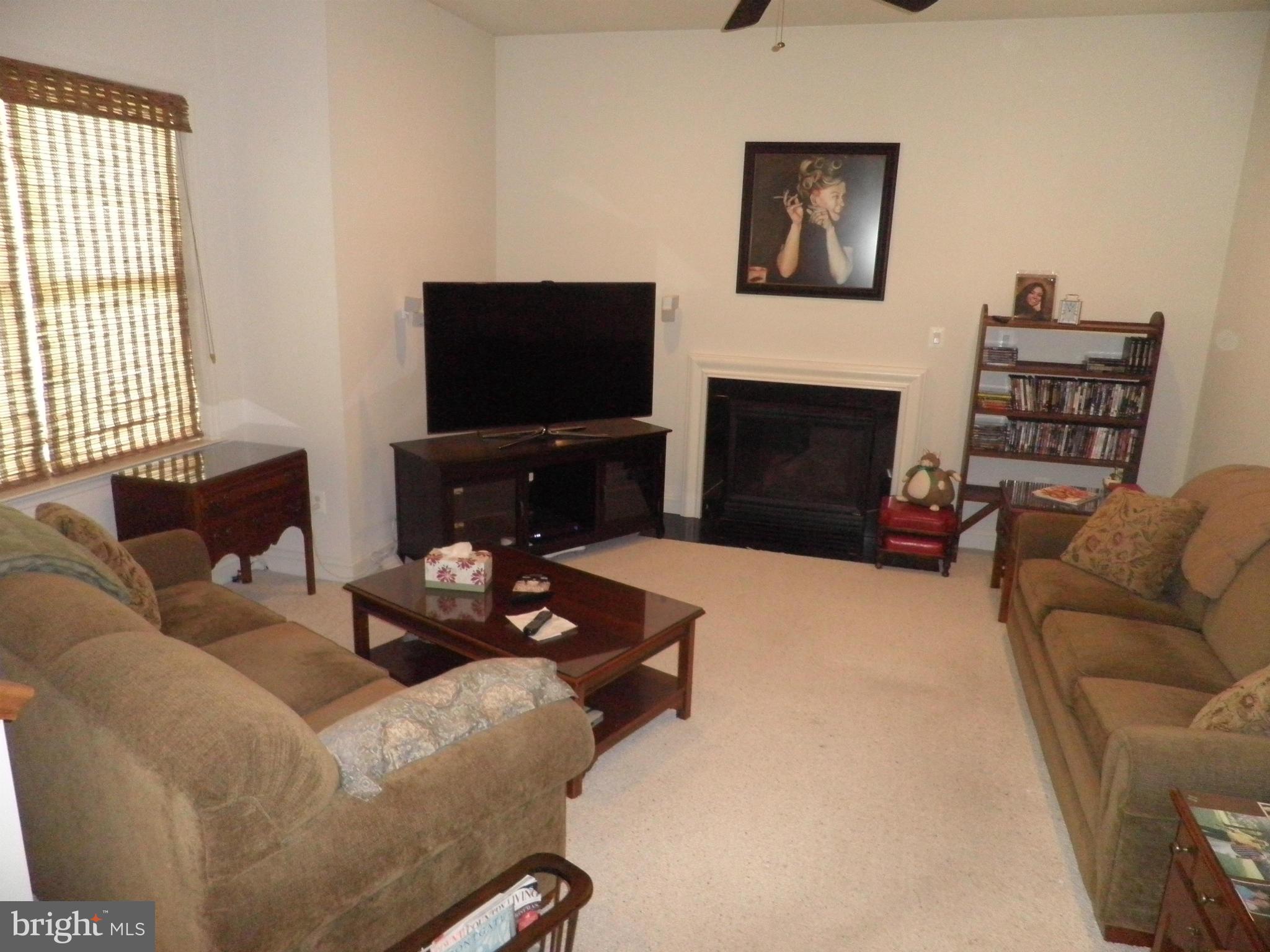 2662 Brook Valley Road Frederick, MD 21701 - Photo 14 of 26 Family room adjacent to the kitchen