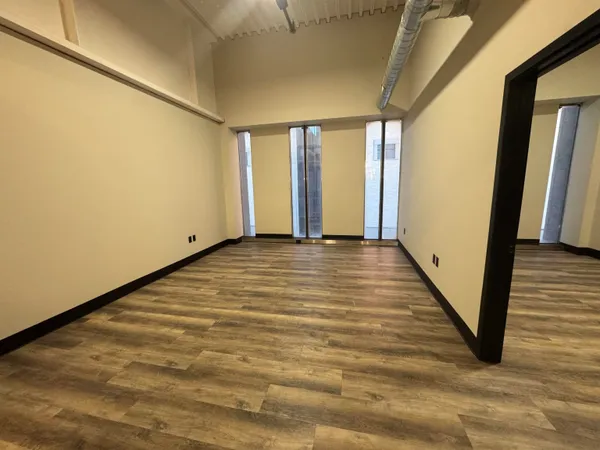 $2,395 | 200 West College Avenue, Unit 306, Appleton, WI 54911
