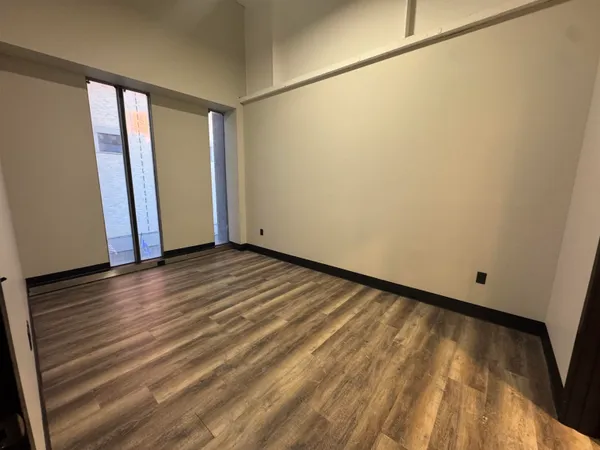 $2,395 | 200 West College Avenue, Unit 306, Appleton, WI 54911