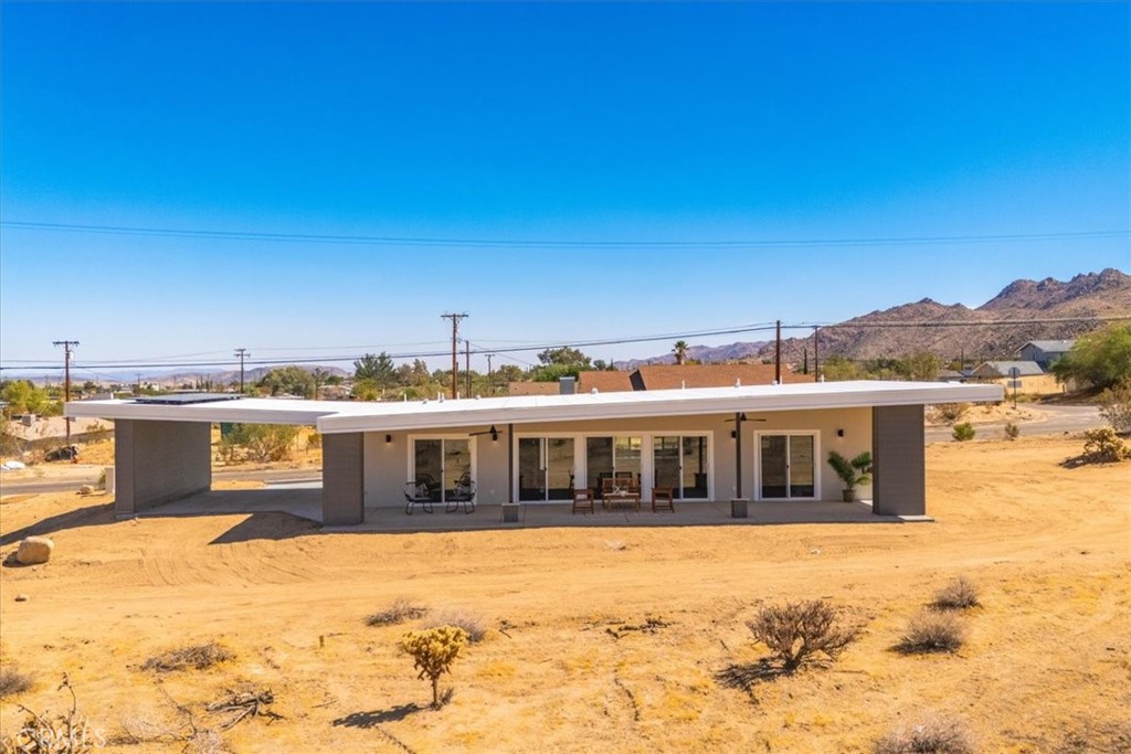 6614 Sunset Road Joshua Tree, CA 92252 - Photo 32 of 43