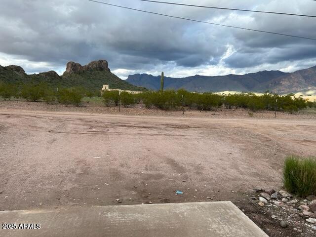 9832 East La Palma Avenue, Unit 2 Gold Canyon, AZ 85118 - Photo 9 of 24 a view of lake