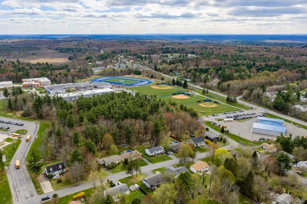 $449,900 | 86 Atwell Lane, Monticello, NY 12701