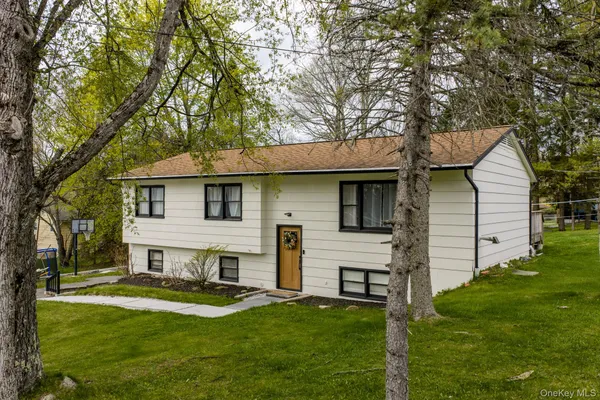 $449,900 | 86 Atwell Lane, Monticello, NY 12701