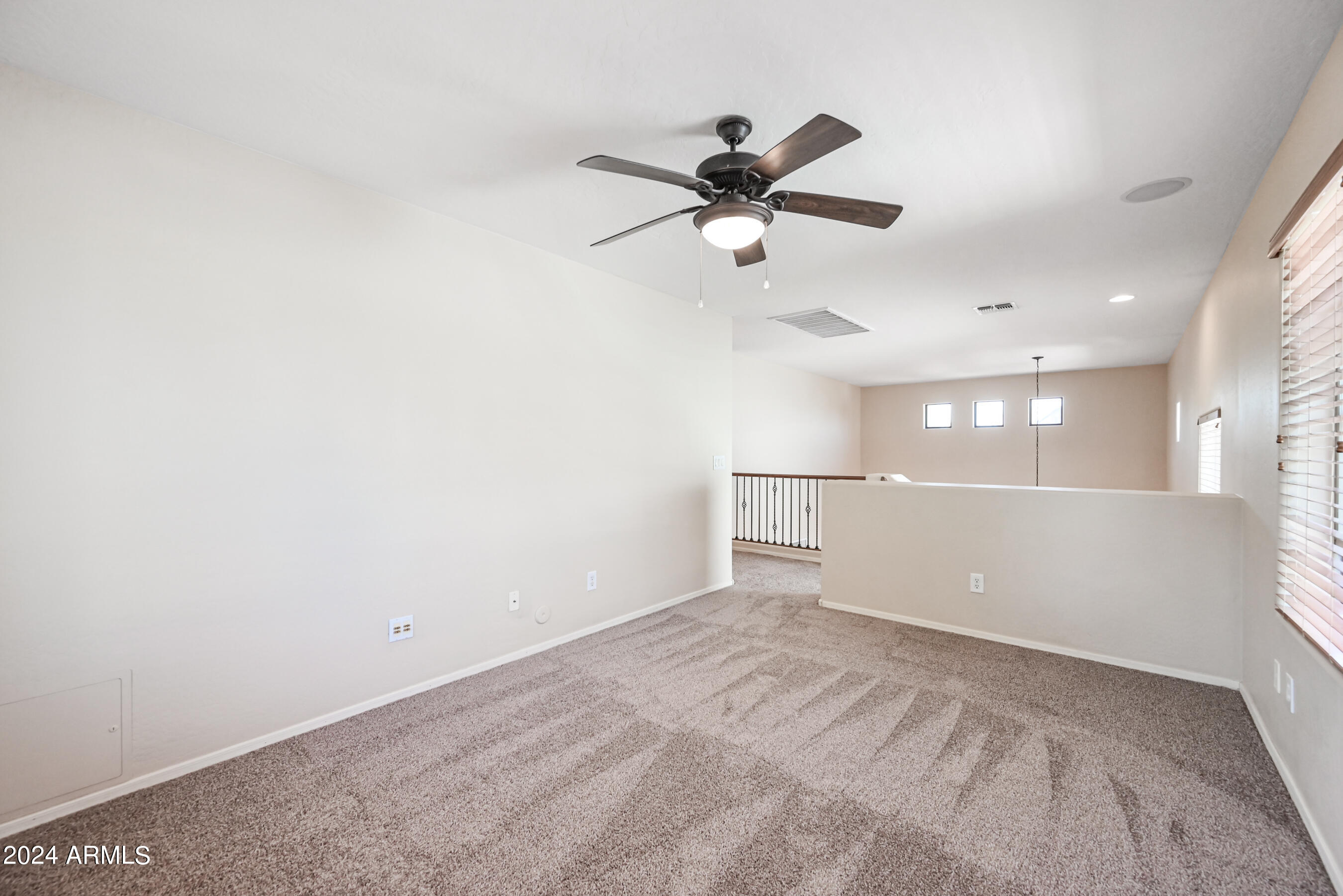 1543 East Nightingale Lane Gilbert, AZ 85298 - Photo 19 of 33 19-1543ENL-ocupix-Day2