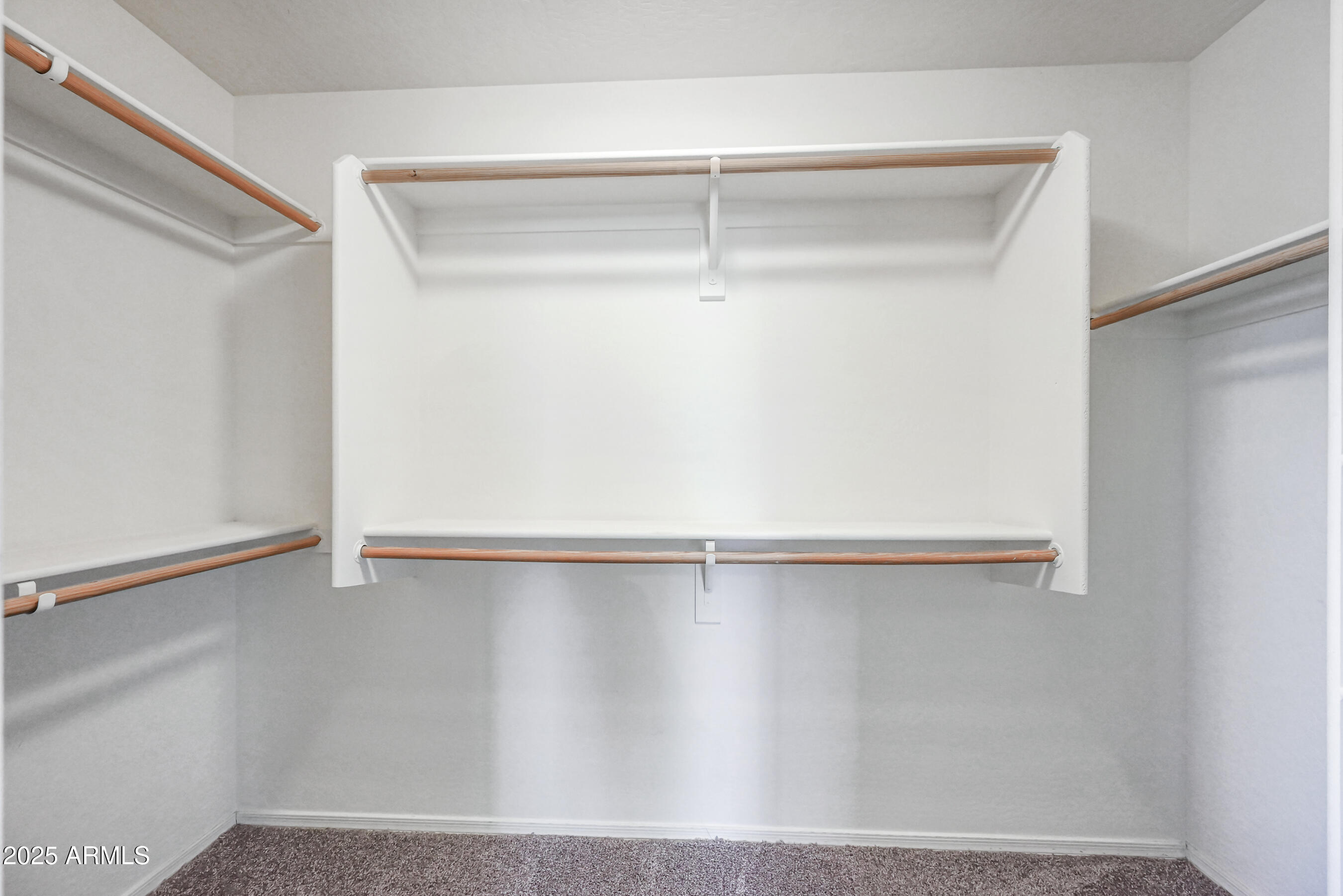 1543 East Nightingale Lane Gilbert, AZ 85298 - Photo 23 of 33 23-1543ENL-ocupix-Day2