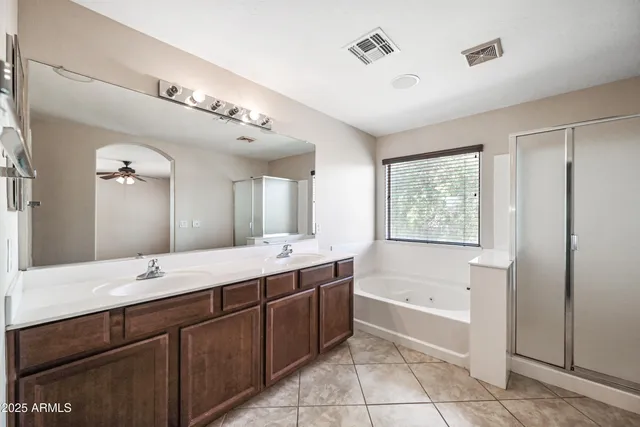 $2,699 | 1543 East Nightingale Lane, Gilbert, AZ 85298