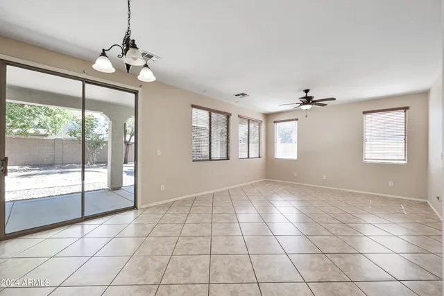 $2,699 | 1543 East Nightingale Lane, Gilbert, AZ 85298