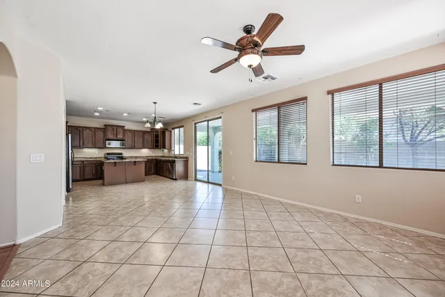 $2,699 | 1543 East Nightingale Lane, Gilbert, AZ 85298