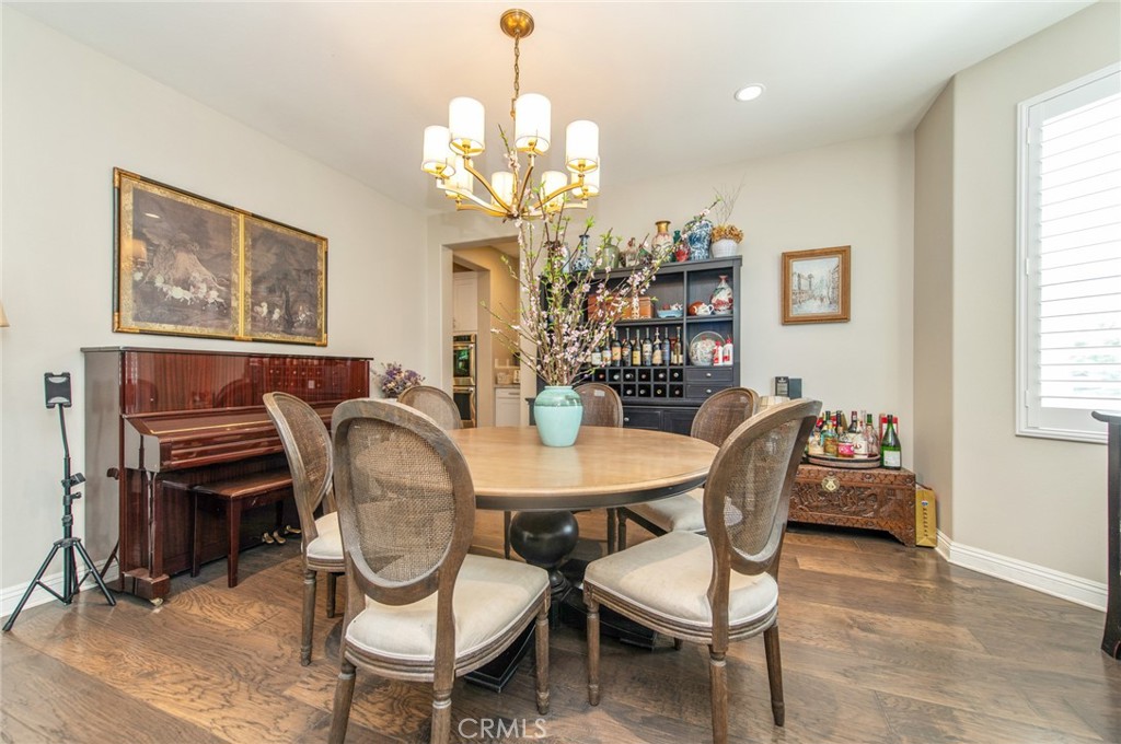 220 Barnes Road Tustin, CA 92782 - Photo 9 of 62