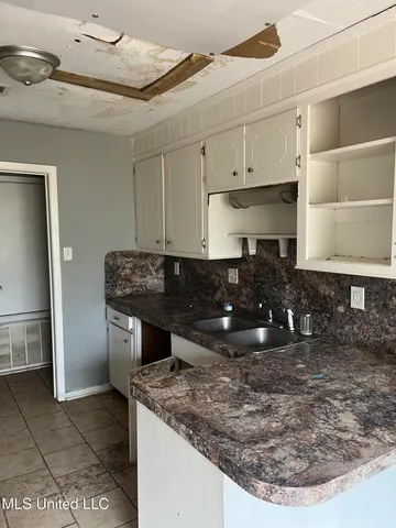 $65,000 | 1746 Casteel Drive, Jackson, MS 39204