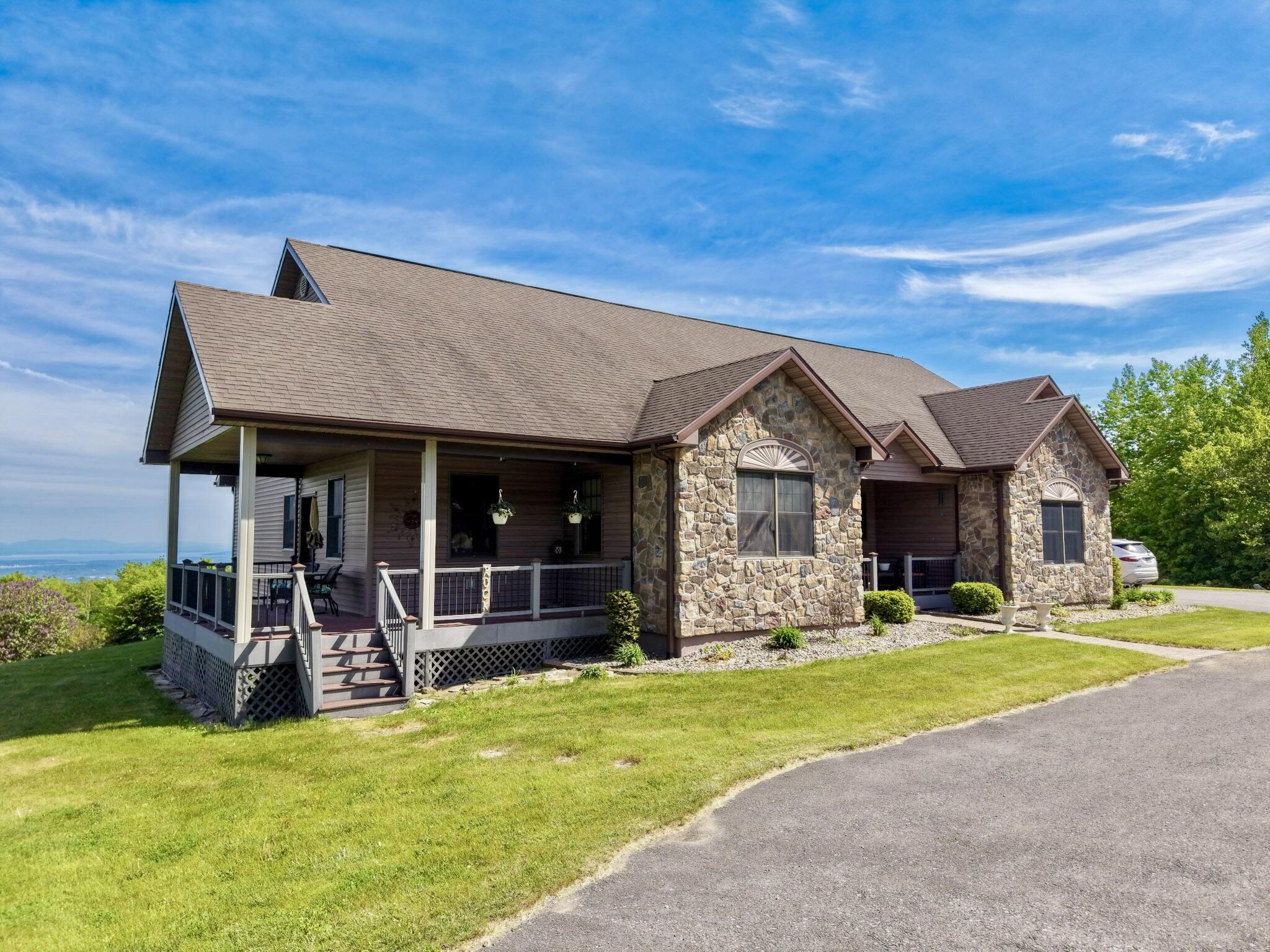 285 Agnew Road Morrisonville, NY 12962 - Photo 2 of 40