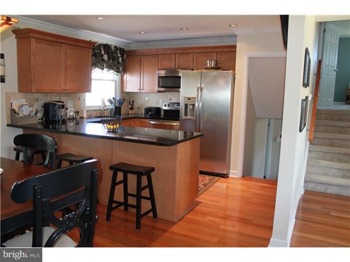 110 Bender Road Horsham, PA 19040 - Photo 6 of 25 Kitchen