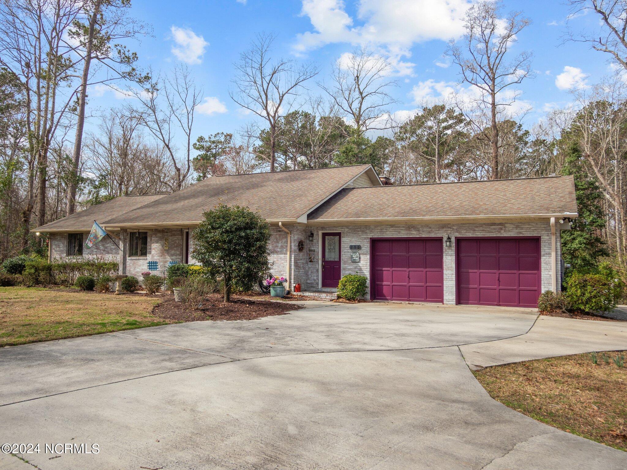 206 Ravenswood Road Hampstead, NC 28443 - Photo 1 of 44 2-web-or-mls-02