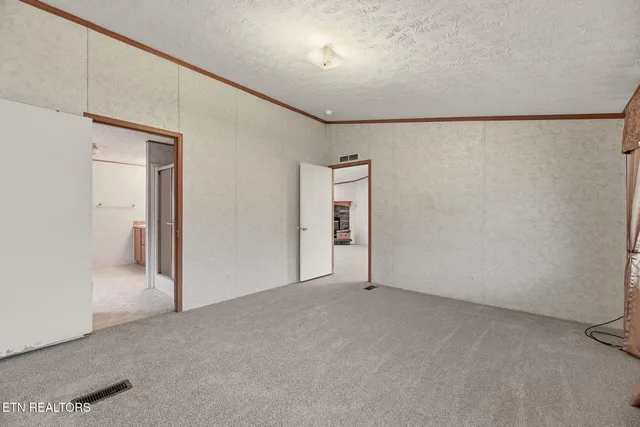 $400,000 | 357 Muncey Hollow Lane, Washburn, TN 37888