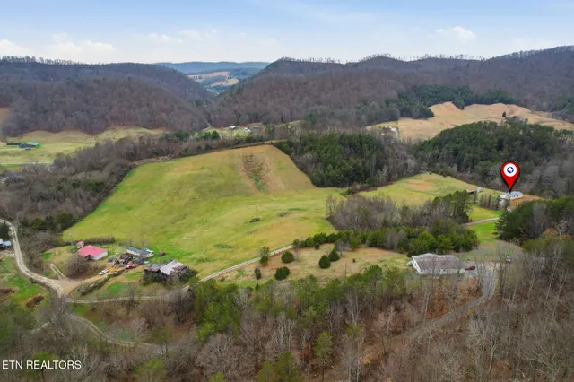 $400,000 | 357 Muncey Hollow Lane, Washburn, TN 37888
