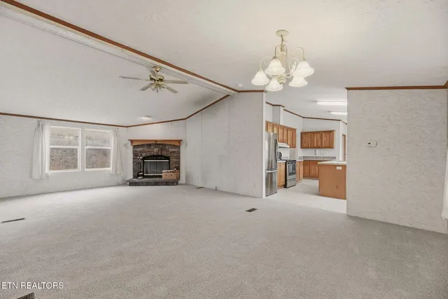 $400,000 | 357 Muncey Hollow Lane, Washburn, TN 37888