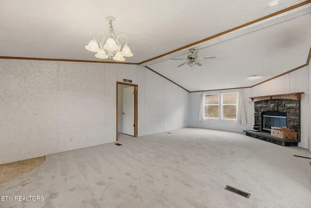 $400,000 | 357 Muncey Hollow Lane, Washburn, TN 37888