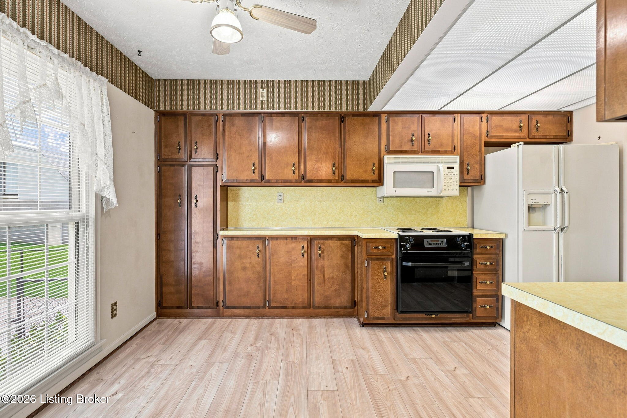 5103 Cool Brook Road Louisville, KY 40291 - Photo 19 of 61 5103 Cool Brook Rd-27