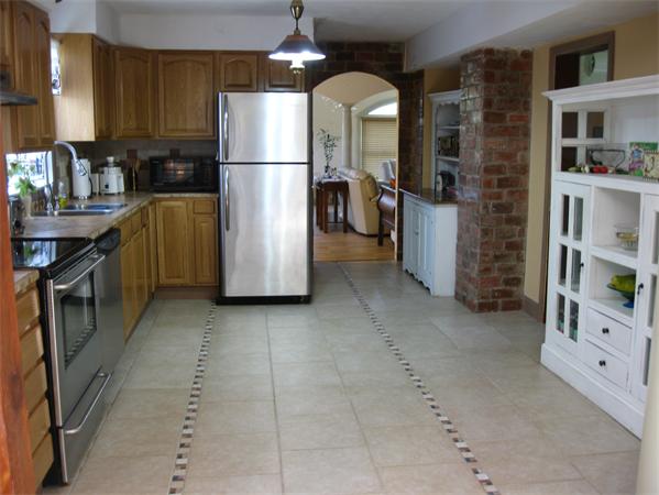 104 Granby Road South Hadley, MA 01075 - Photo 11 of 23 Gallery Image 11