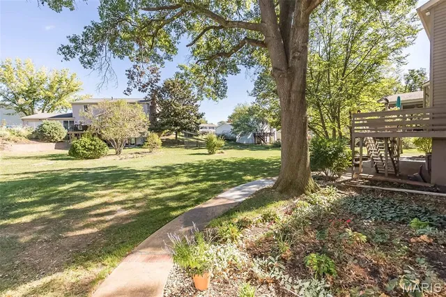 $615,000 | 1620 Chalmers Drive, Chesterfield, MO 63017