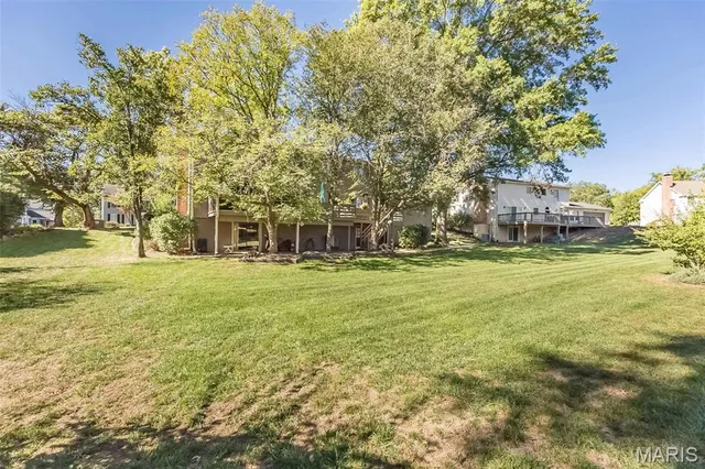 $615,000 | 1620 Chalmers Drive, Chesterfield, MO 63017