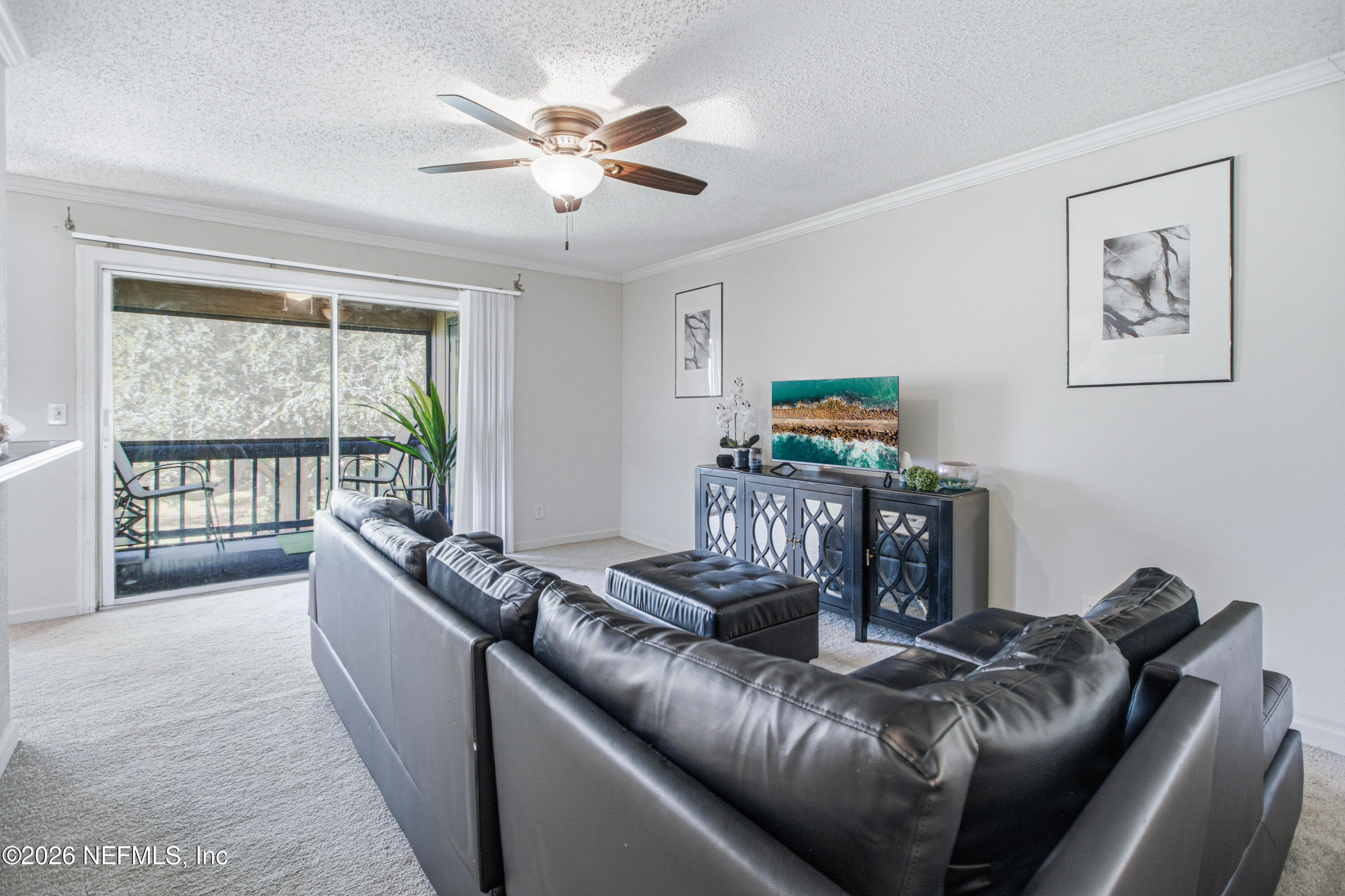 8880 Old Kings Road South, Unit 4 Jacksonville, FL 32257 - Photo 15 of 20 Family Room
