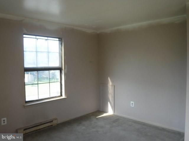65 Hampshire Road Sicklerville, NJ 08081 - Photo 14 of 20 Gallery Image 14