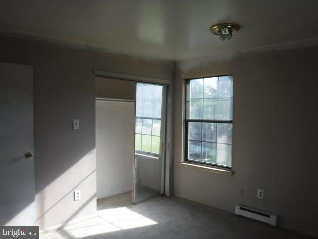 65 Hampshire Road Sicklerville, NJ 08081 - Photo 15 of 20 Gallery Image 15