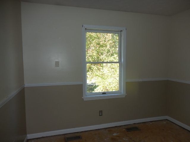 620 South Burkhardt Road Evansville, IN 47715 - Photo 11 of 19 Gallery Image 11