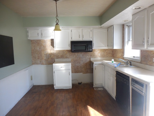 620 South Burkhardt Road Evansville, IN 47715 - Photo 5 of 19 Gallery Image 5