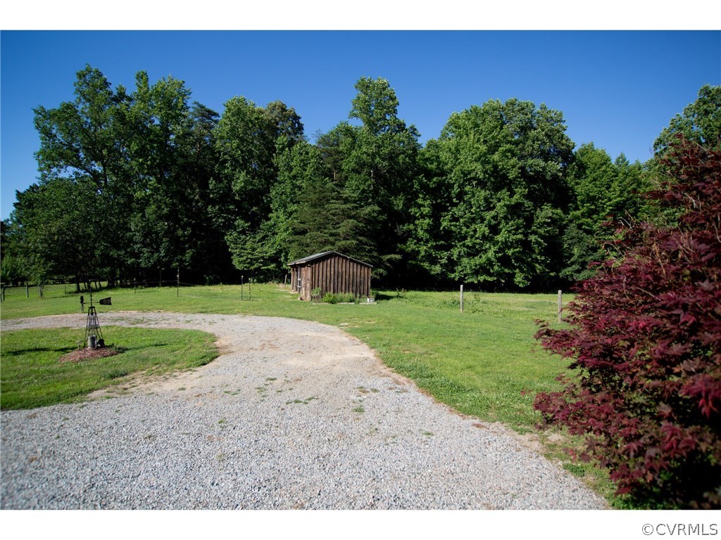 9361 West Bunker Hill Road Rice, VA 23966 - Photo 30 of 39 a view of a park
