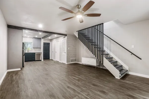 $1,650 | 5330 Balcones Drive, Unit B, Austin, TX 78731