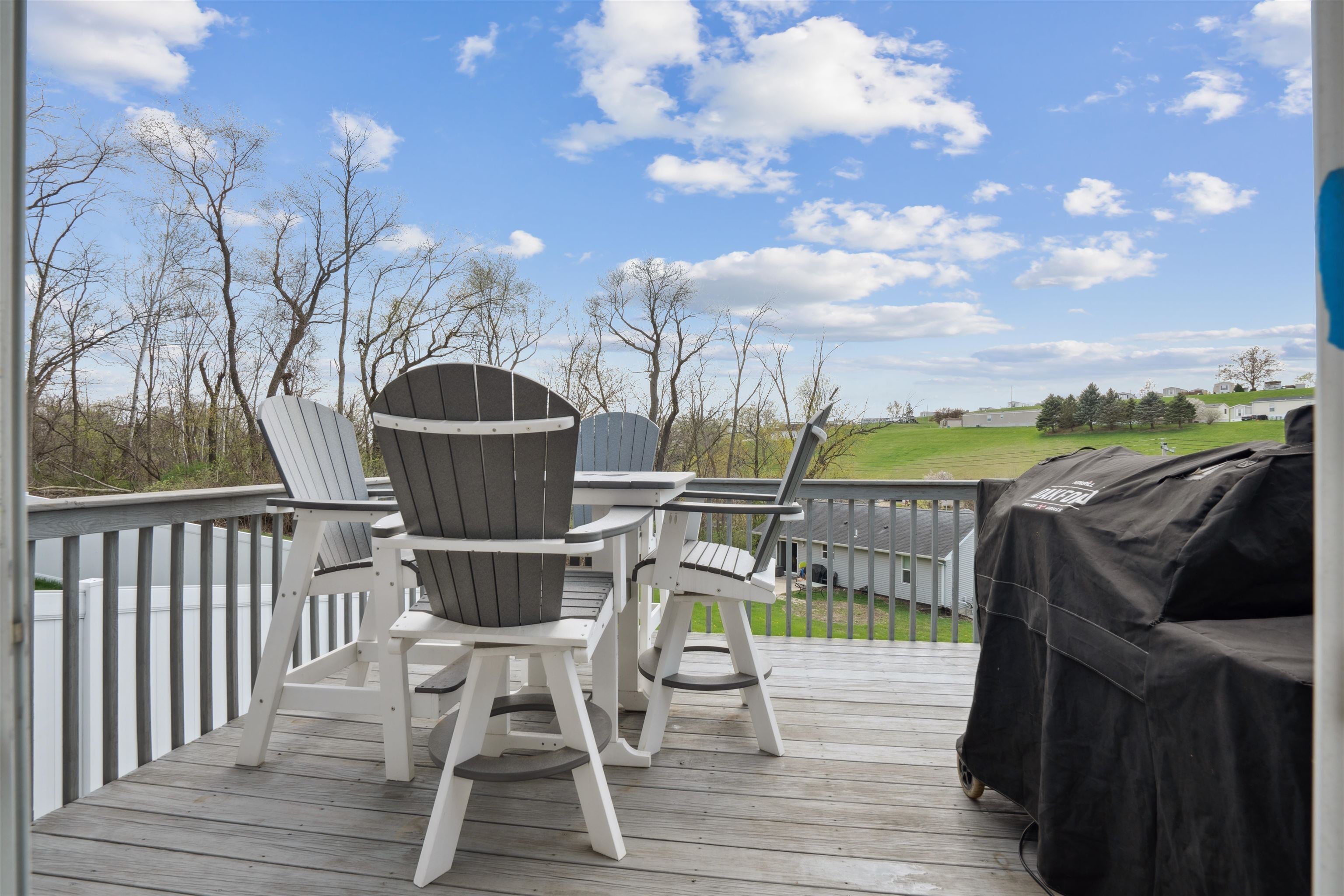 840 Marisa Ridge Dubuque, IA 52001 - Photo 8 of 27 Gallery Image 8