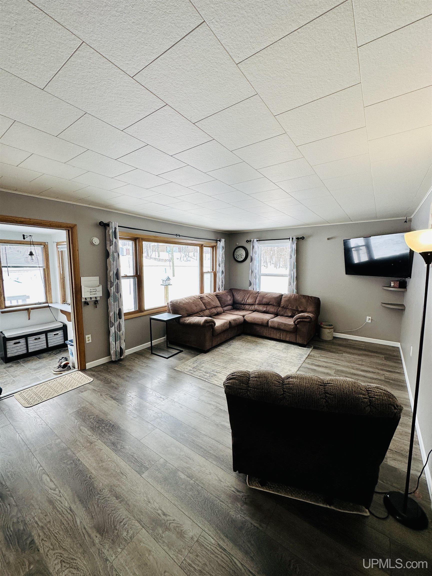 480 County Road Negaunee, MI 49866 - Photo 3 of 28