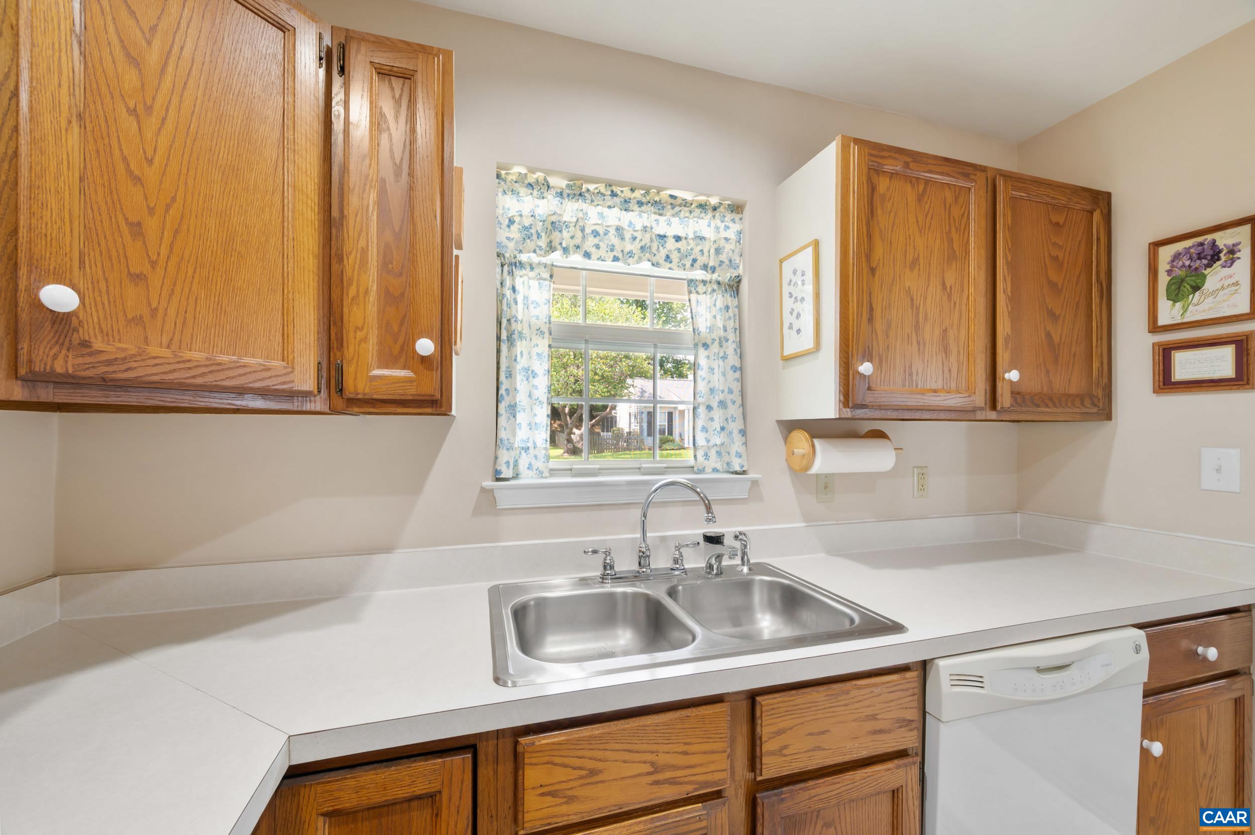 75 Pendleton Way Stanardsville, VA 22973 - Photo 10 of 47 Gallery Image 10