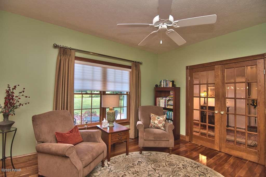 513 Rocky Run Road Hawley, PA 18428 - Photo 18 of 88 Sitting Area
