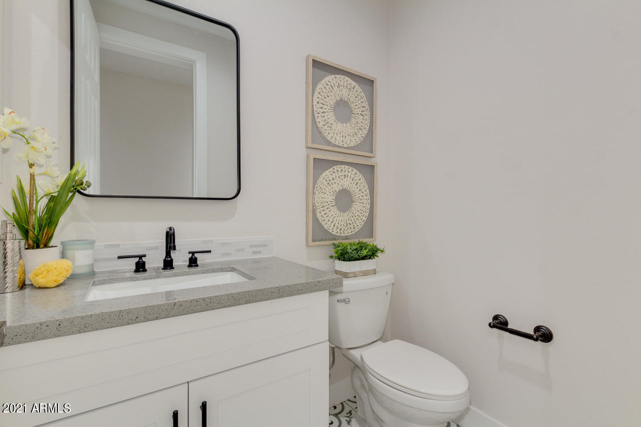 6605 North Citrus Road Waddell, AZ 85355 - Photo 22 of 46 Half Bathroom