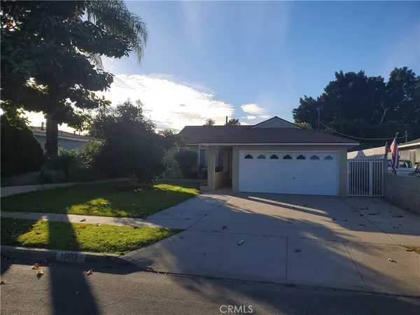 $885,000 | 11613 Halcourt Avenue, Norwalk, CA 90650