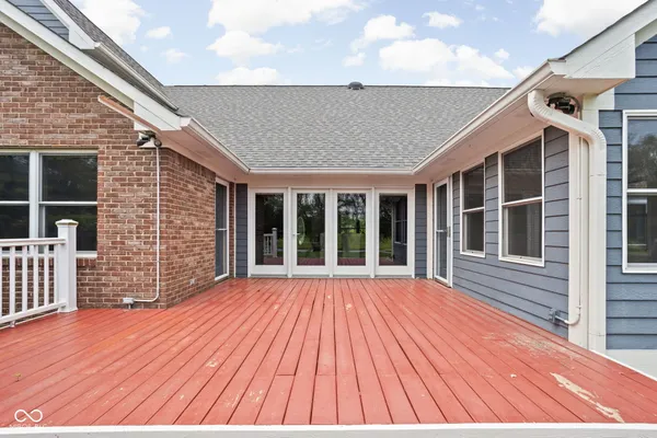 $539,000 | 5695 North Red Oak Drive, Greenfield, IN 46140