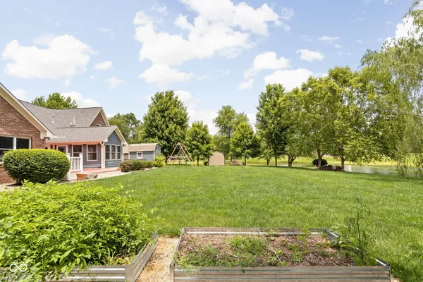 $539,000 | 5695 North Red Oak Drive, Greenfield, IN 46140