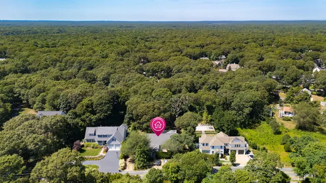 $1,175,000 | 89 Swift Avenue, Osterville, MA 02655
