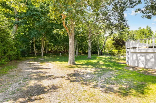 $1,175,000 | 89 Swift Avenue, Osterville, MA 02655