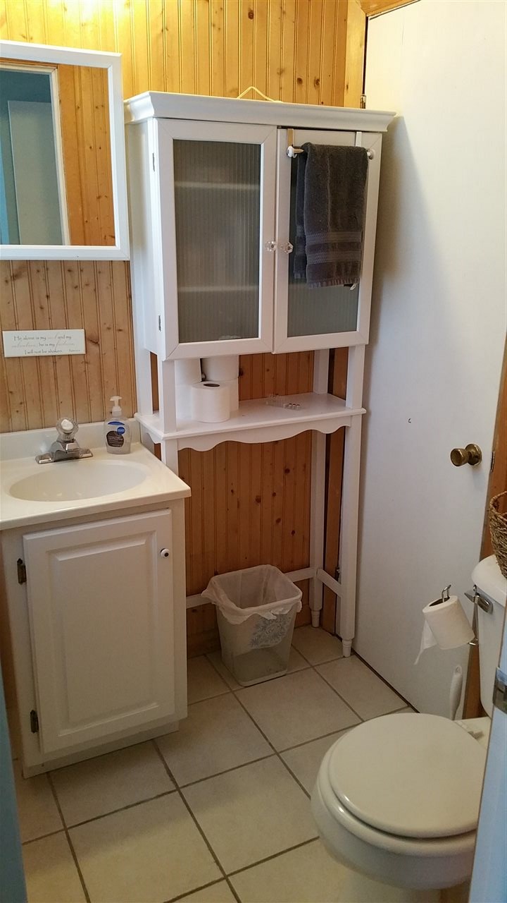910 Sheridan Road Traverse City, MI 49686 - Photo 8 of 14 1811447-7.JPG